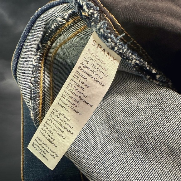 Spanx ‘Shape and Lift Distressed Skinny Jeans’ in “Medium Wash Blue” Size Medium - Picture 7 of 16